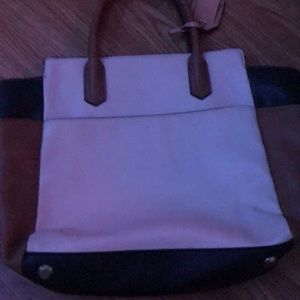 Reed kohl’s hand bag